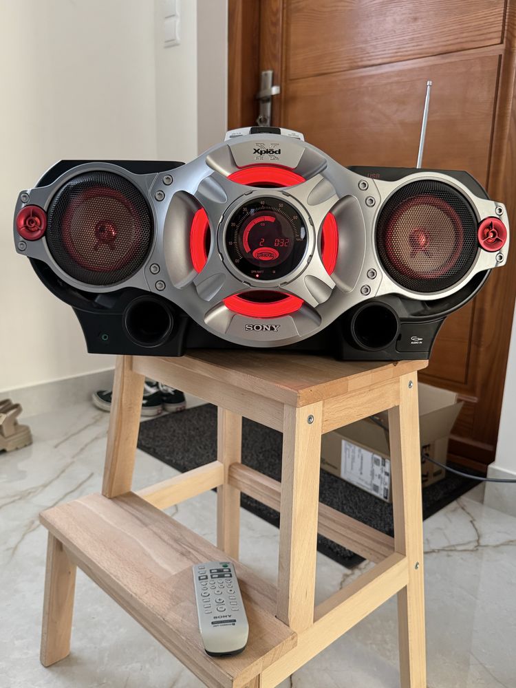 Boombox Sony CFD-RG880CP – CD/USB/KASETY/AUX – 60W
