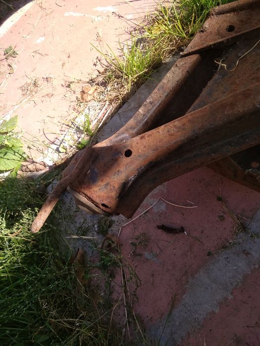 Балка передня для бмв 5 1978 року