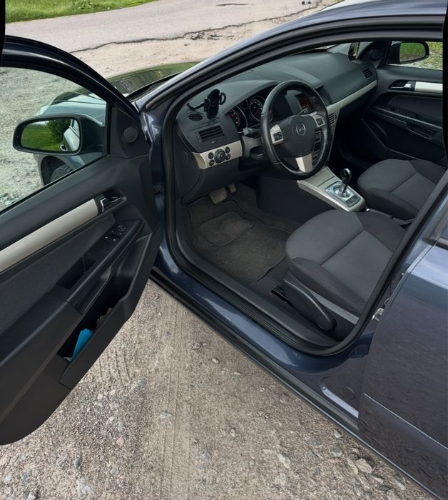 Opel astra h / Опель астра h