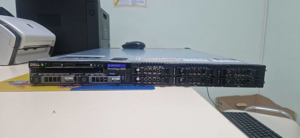 DELL R620 2 x E5-2690 v2 / 256GB / H710 Mini / IDRAC7  8 x 2,5"