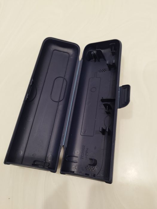 Etui podróżne Seysso na szczoteczkę soniczną granatowe