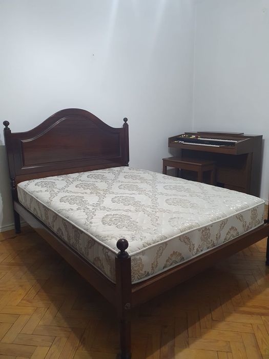 Mobilia quarto de madeira de qualidade