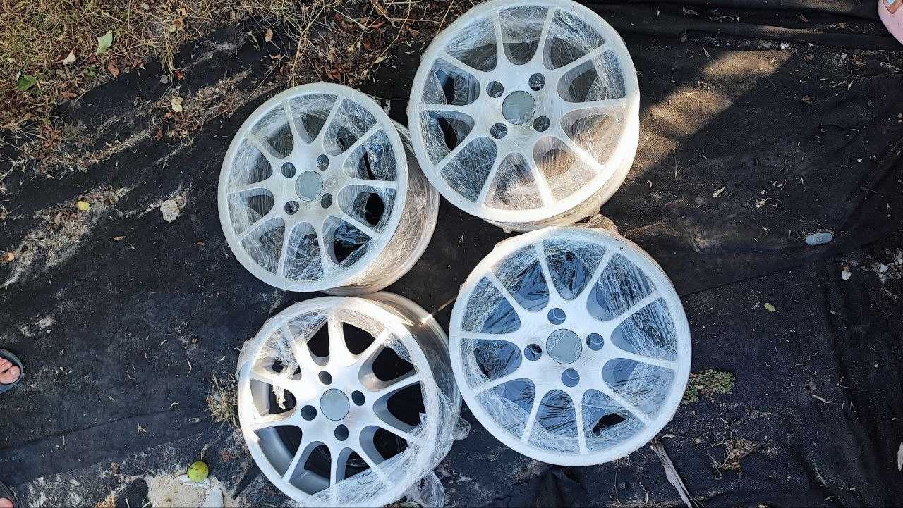 легкосплавні диски R15