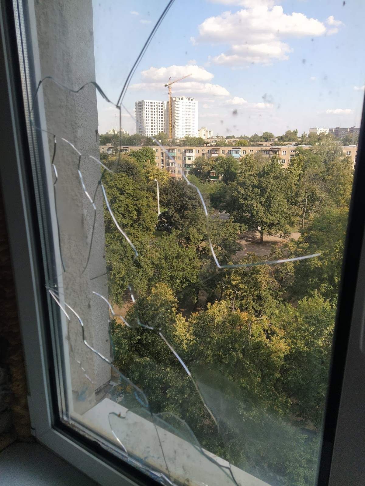 Москитные сетки ремонт окон жалюзи замена уплотнителя ,стеклопакеты