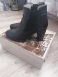 Botki Venezia czarne r. 41
