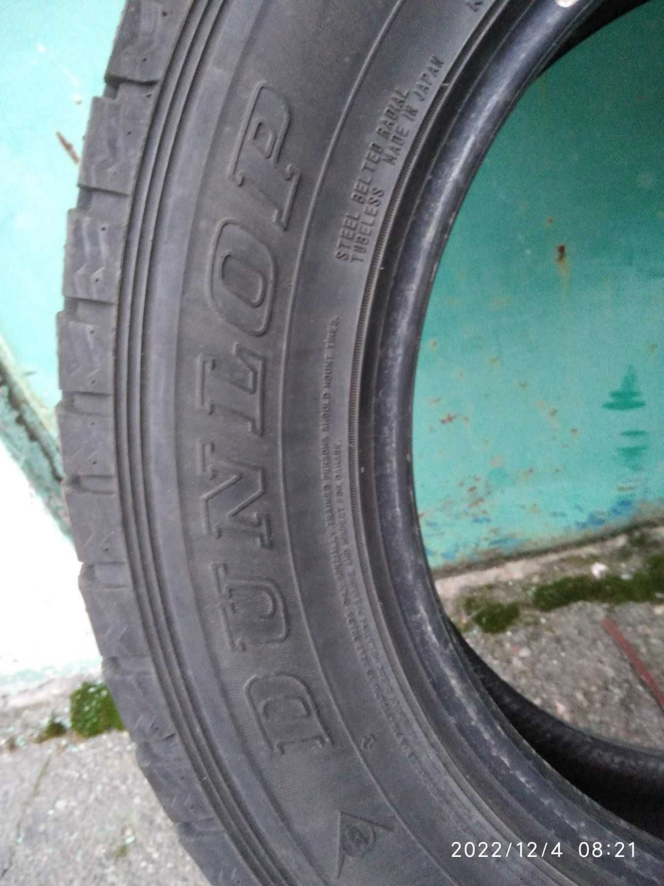 Шина Dunlop 225/65/R17  зима 4шт