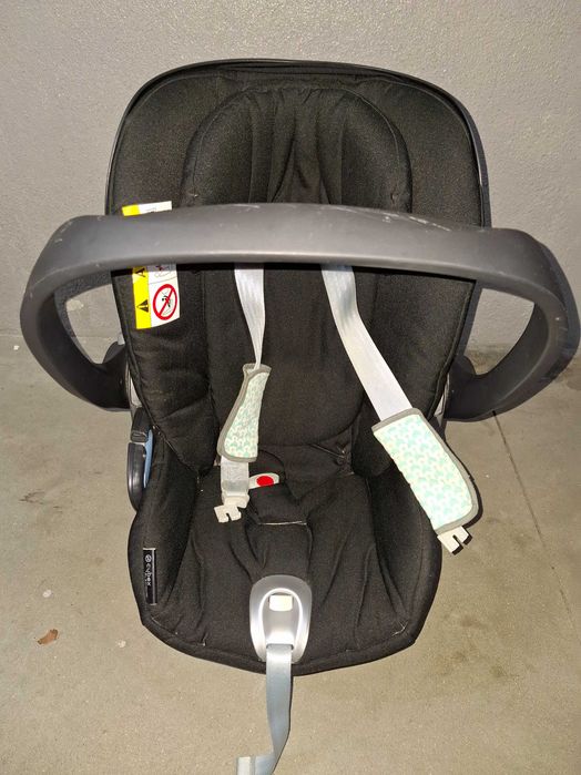 Cybex Cloud q com carro Cybex Balios M