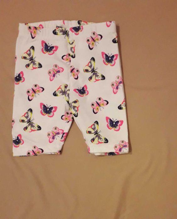 krótkie spodenki SINSAY r98 wiek 2-3  lata okazja stan idealny