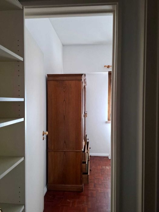 Quarto Estudante Lisboa, junto Alameda da Universidade (wc privativo)
