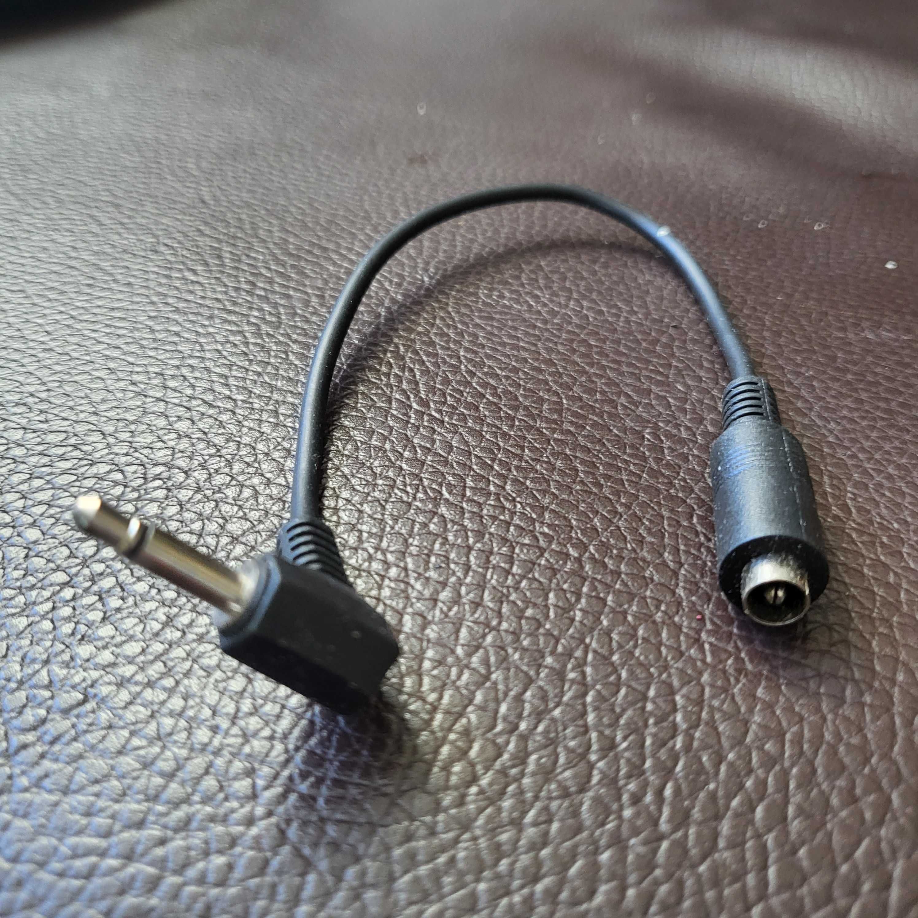 Vários cabos audio adaptadores DC jack bateria