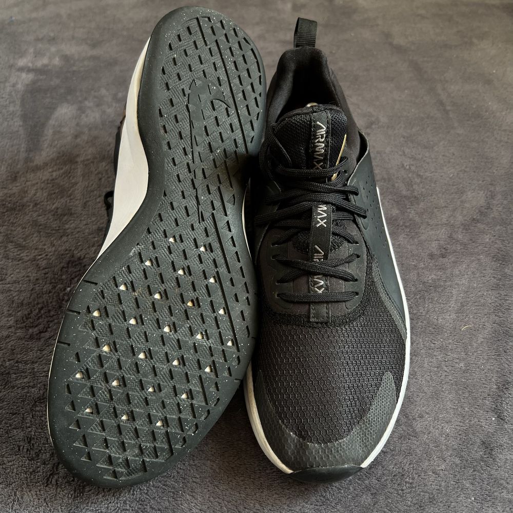Жіночі кросівки Nike air max. P. 38,5.