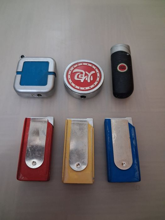 Isqueiros Vintage em Metal Recarregáveis