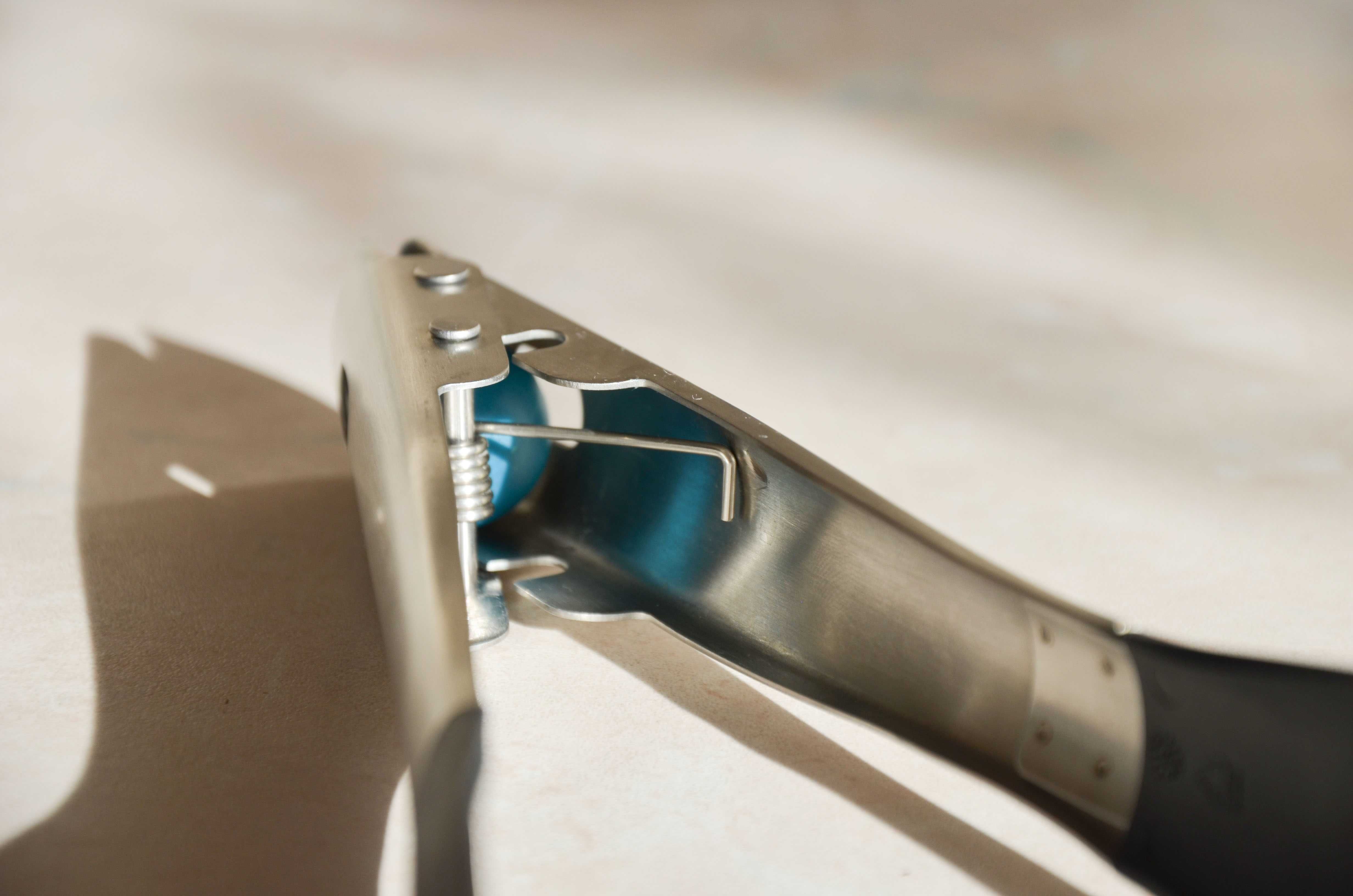 Сервировочные щипцы WMF Hello FUNctionals 25,2 см