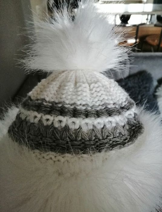 Śliczna czapka uszatka damska Starling