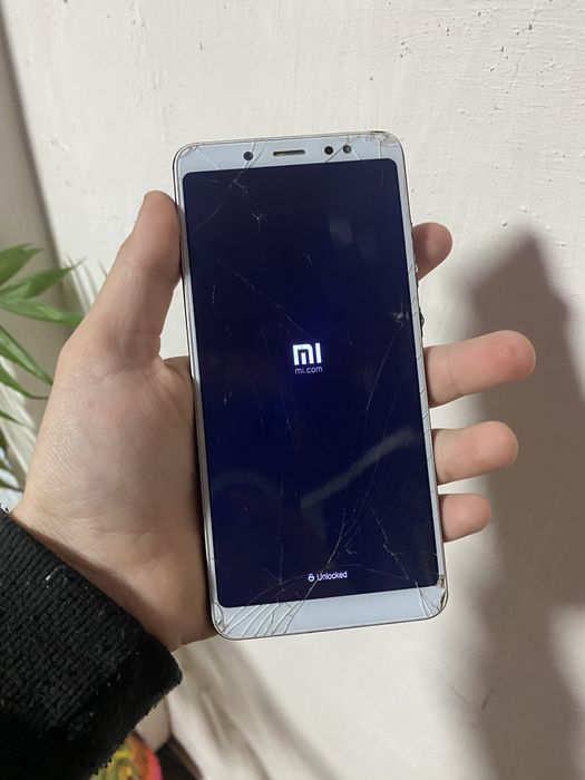 Xiaomi Redmi Note 5 (4/64) - під донорство