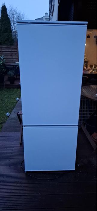 Lodówko zamrażarka Amica