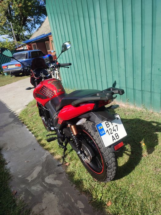 Мотоцикл Lifan cityr 200