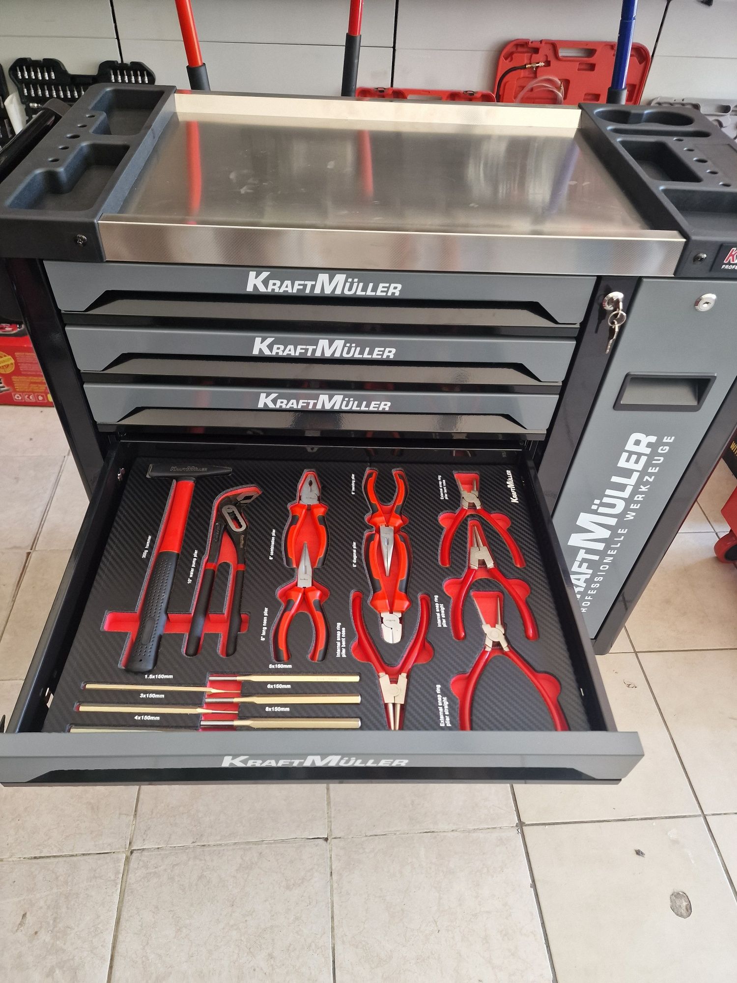 Carrinho de ferramenta de gavetas 7 completas novo