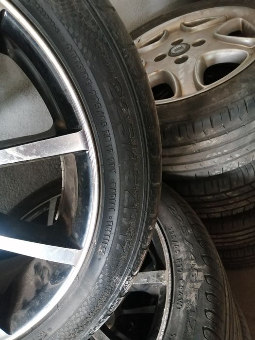 Jantes 17 BMW/ Renault com o centro excêntrico