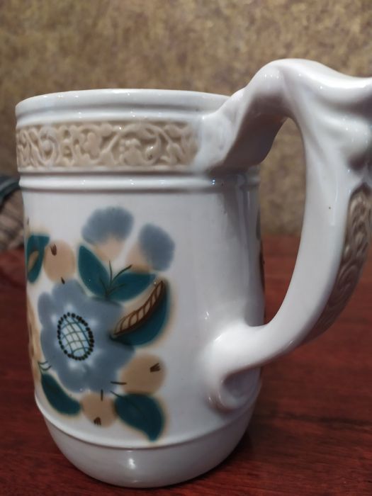 Большая кружка, литр.Новая.Полонное.250 гривен