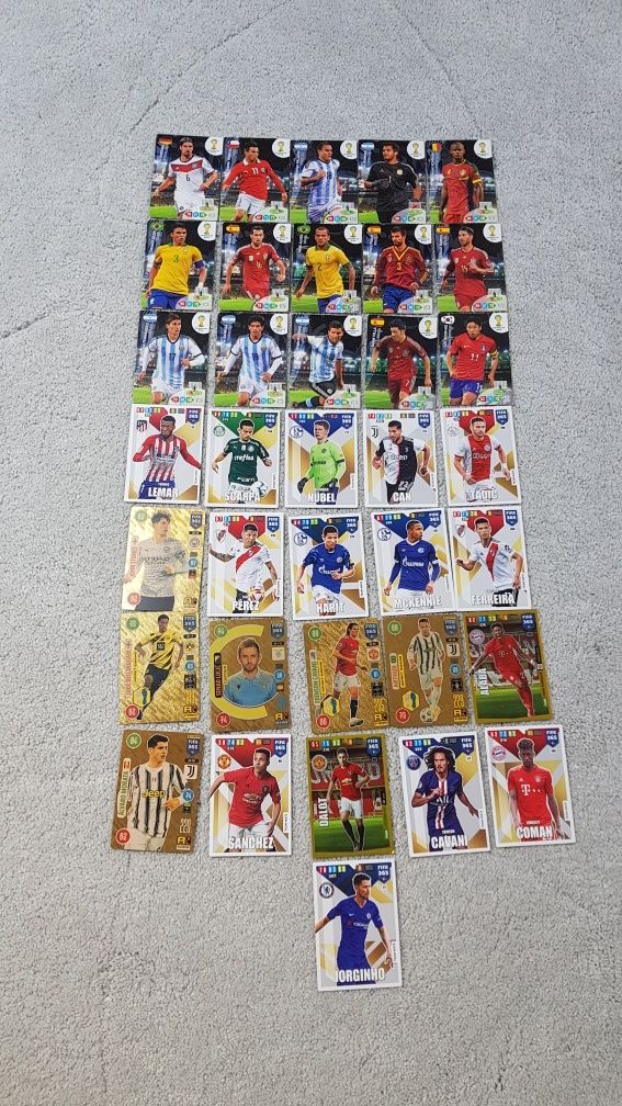 Karty piłkarskie FIFA 365