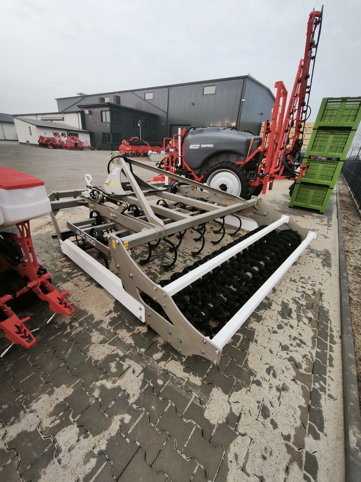 Agregat uprawowy Compactor AUC 300