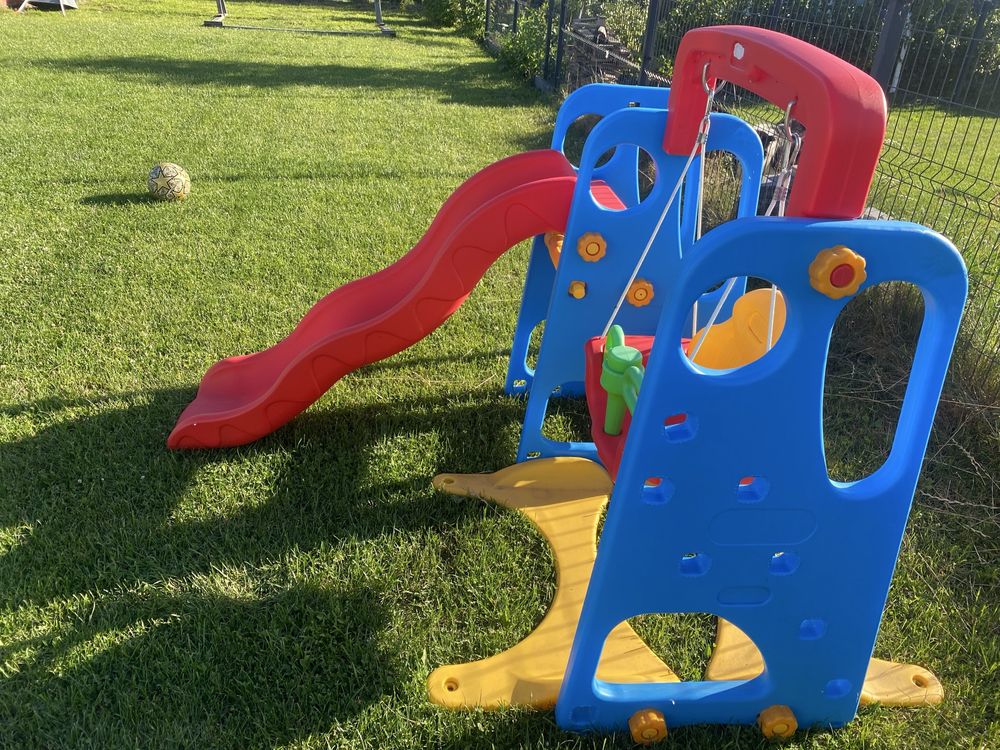 Plac zabawy dla dziecka ogrodowy zewnetrzny