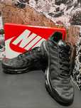 ButyDamskie_męskie_Nike_Air_Max_Plus_Black_Nowy z metką R.37