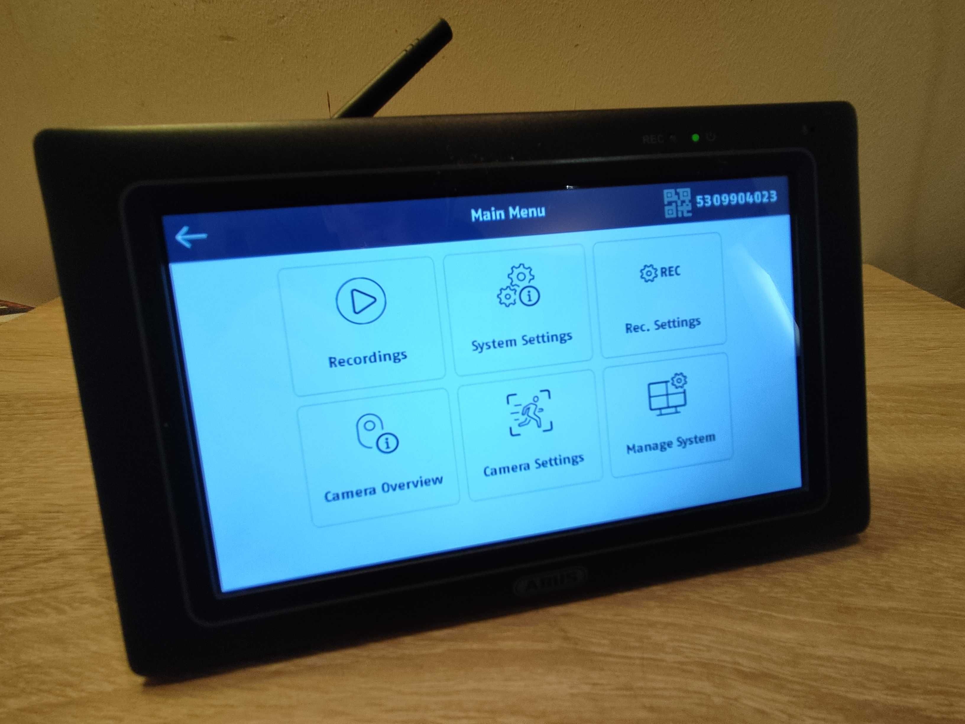 Stacja - Monitor  do 4'ech Kamer WIFI jednocześnie - Okazja