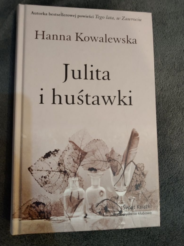 Julita i huśtawki Hanna Kowalewska książka