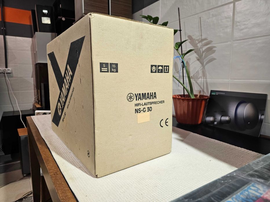 НОВА! Акустика YAMAHA NS-G30 1990р.