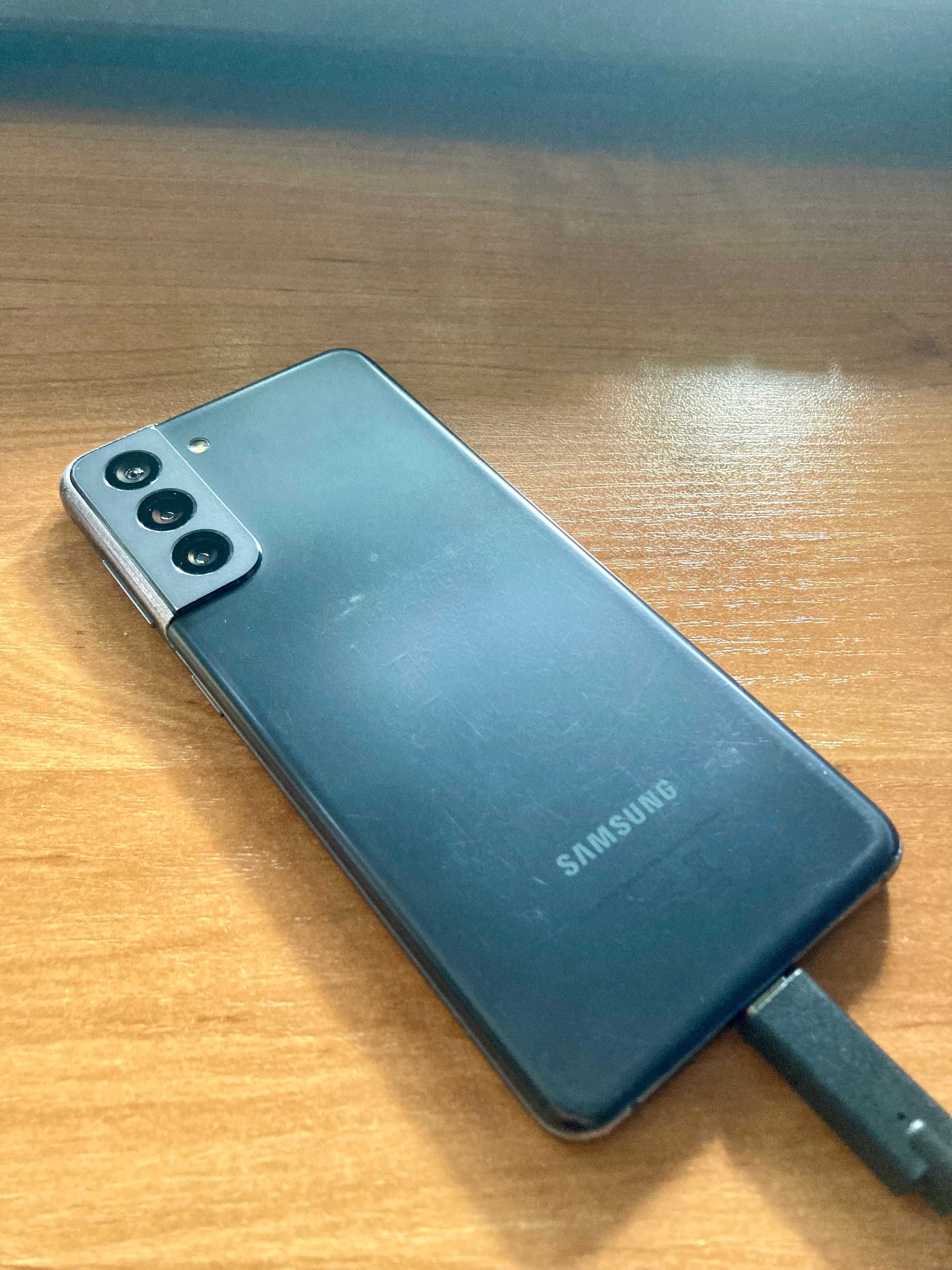 Samsung Galaxy S21 8 GB / 128 GB 5G