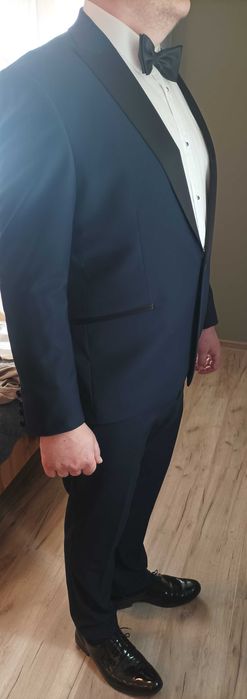 Garnitur męski granatowy