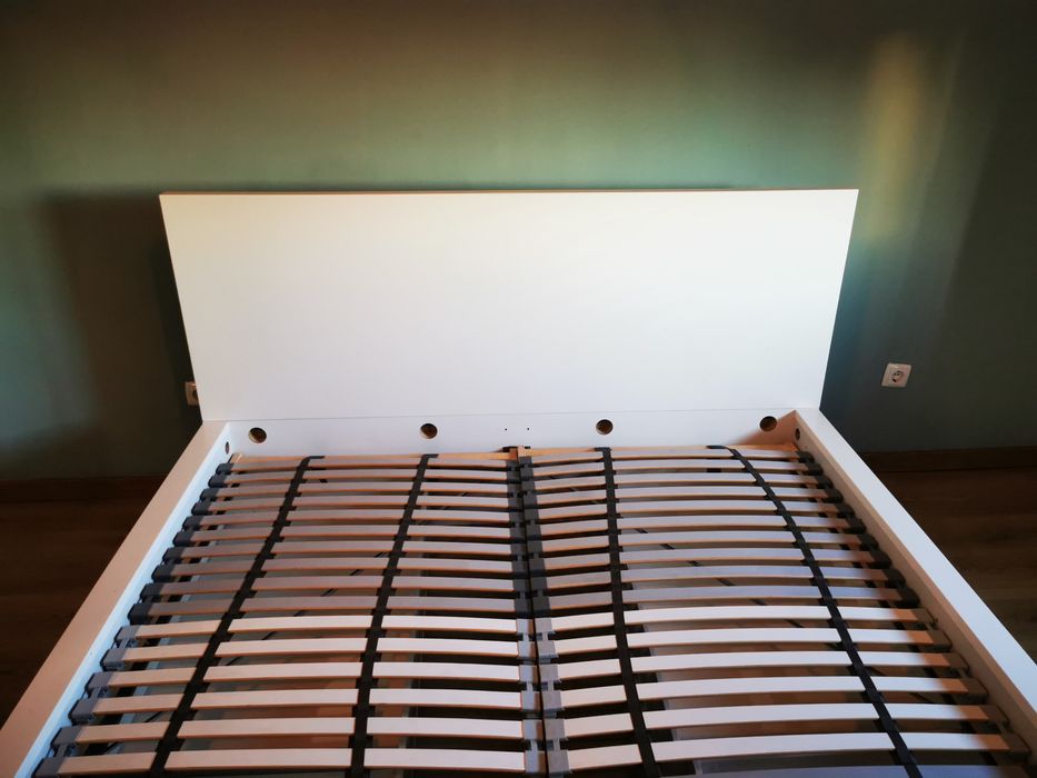 Cama Ikea Malm 160x200 com 4 gavetas