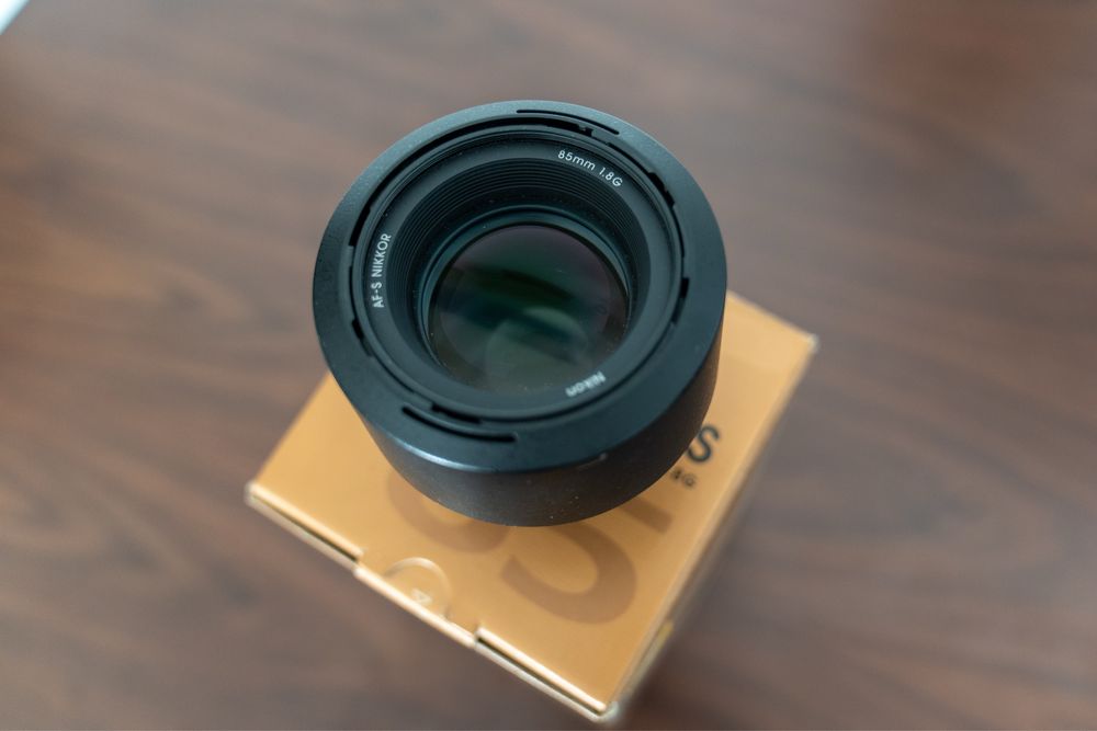 Nikon 85mm f/1.8