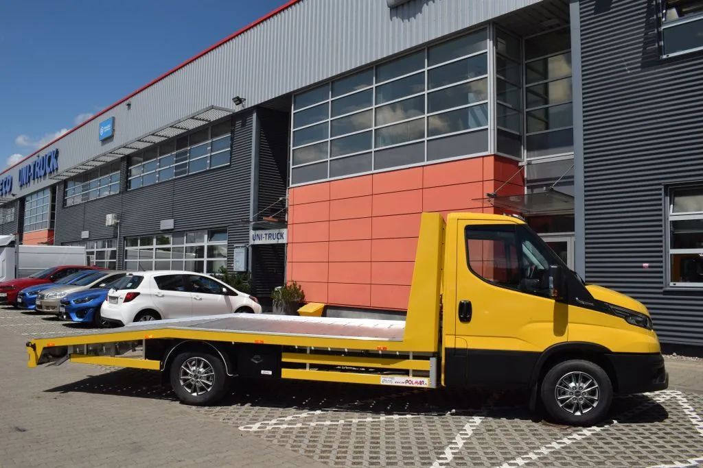 Iveco DAILY 35S18H  Iveco DAILY LAWETA Do Zadań Specjalnych