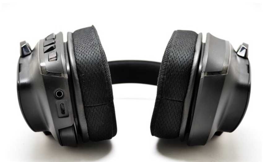 Auscultadores Logitech Artemis RGB como novos