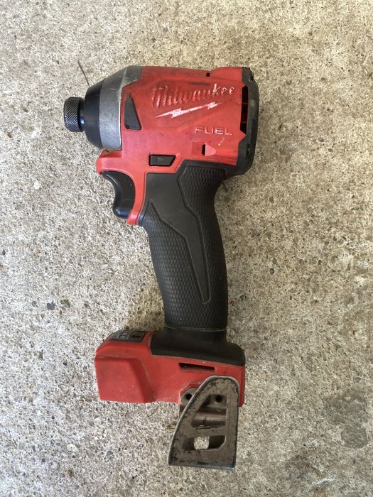Zakrętarka udarowa Milwaukee FID2