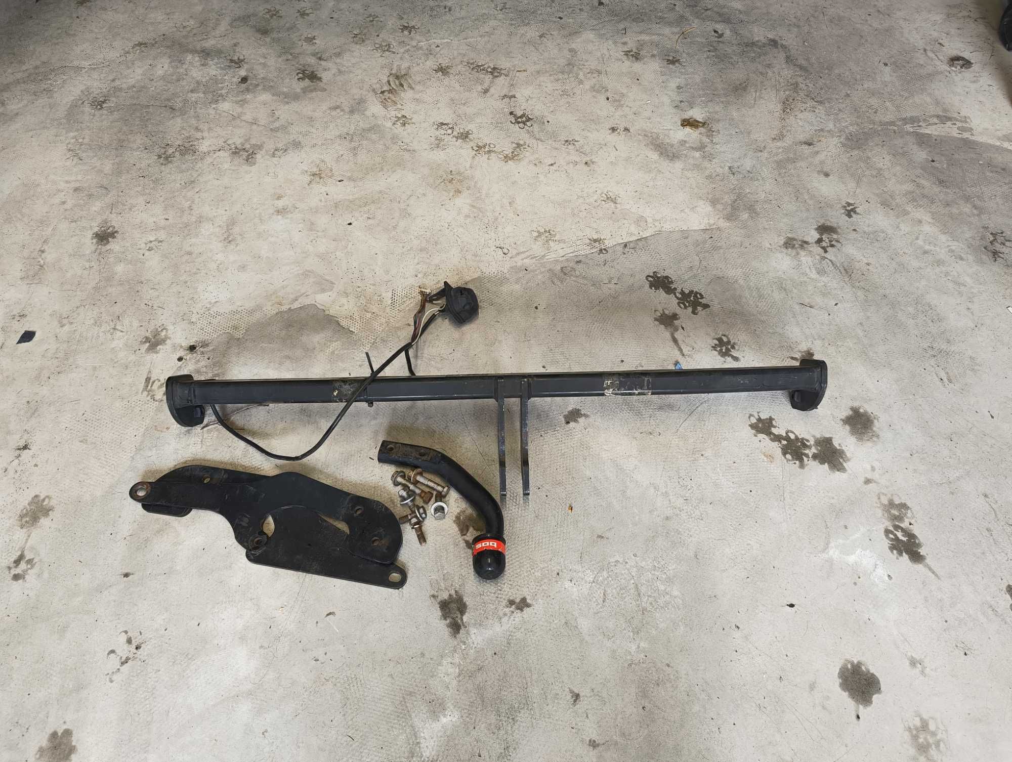 Hak holowniczy BOSAL A 50-X Renault Megane 4