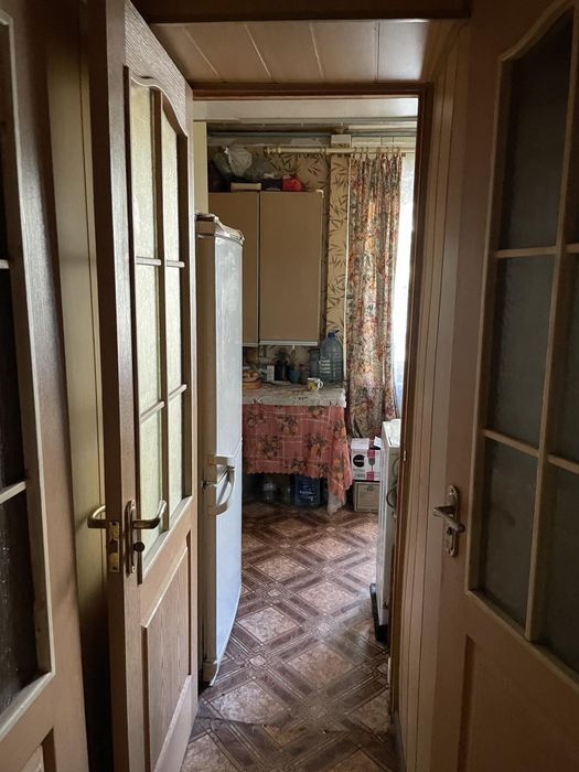 Продам 3х комн квартиоу на 4 микр