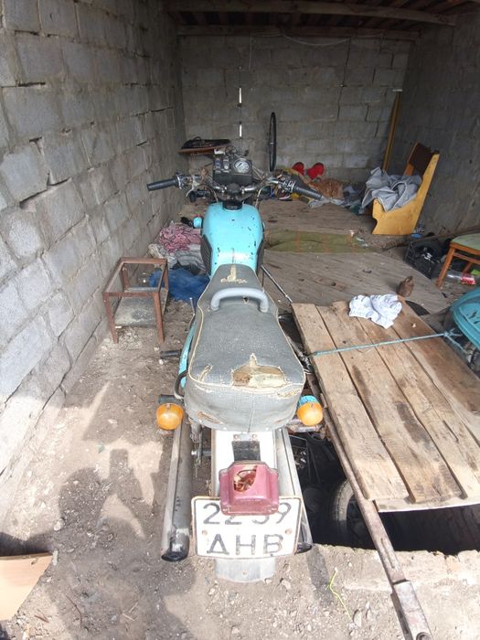 Мотоцикол Планета 4