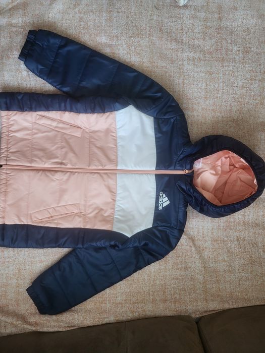 Продам куртку на дiвчинку Adidas