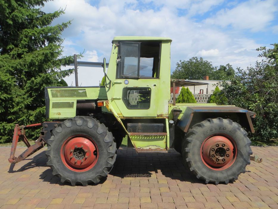 Mercedes-Benz MB Trac 800