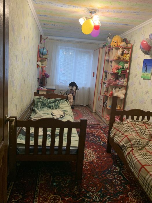 44кв-л Перша лінія! 3кім.кв. Вся з Ремонтом на 2 поверсі! 16 лікарня