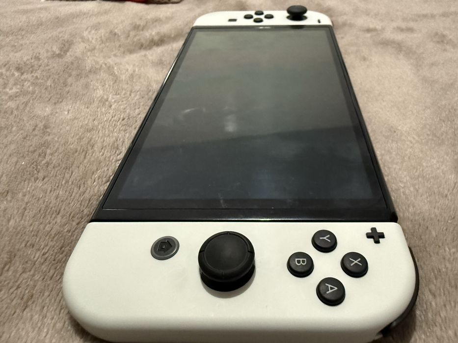 Консоль Nintendo Switch Oled комплект