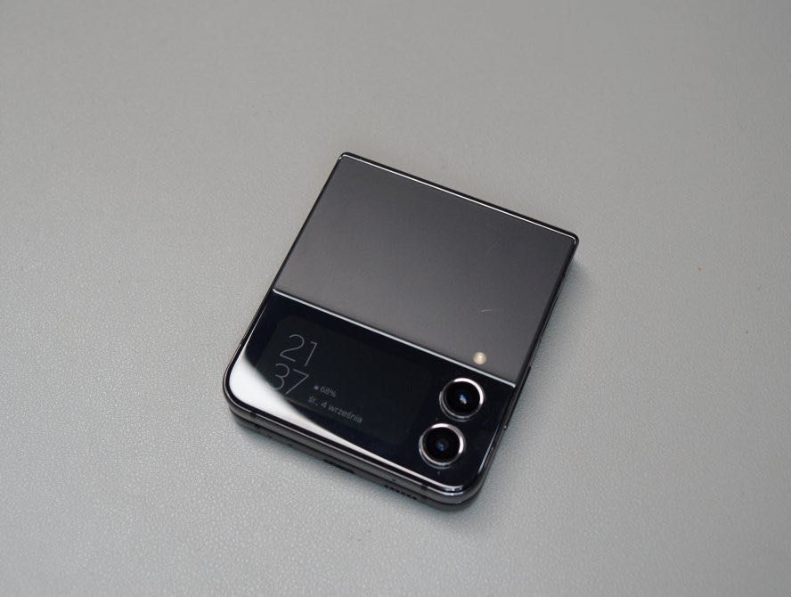 Samsung Z Flip 4 5G