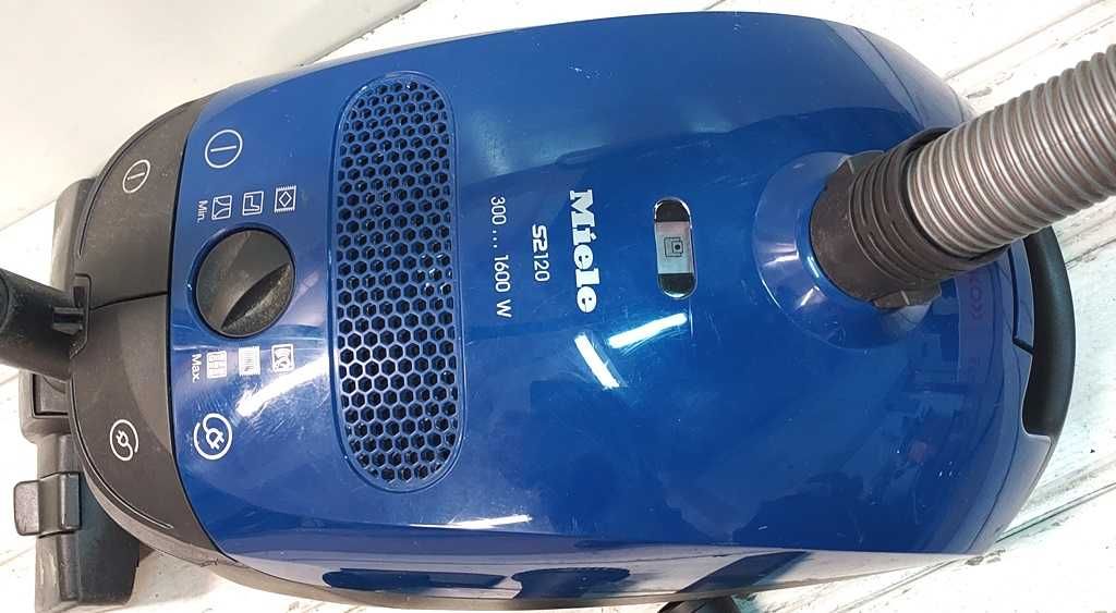 Odkurzacz  Miele 1600W  model S2 gwarancja