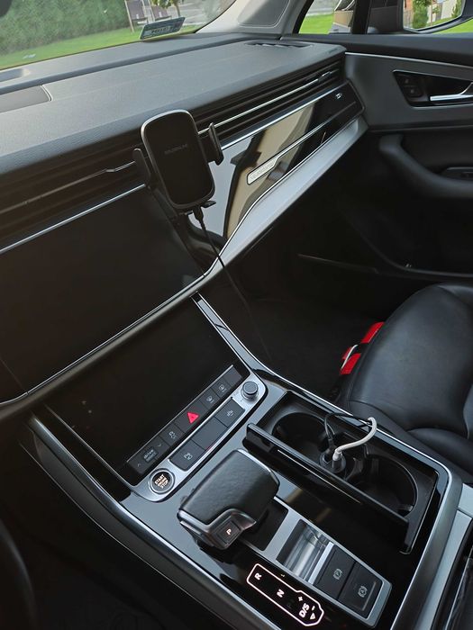 Audi Q7 rok 2021