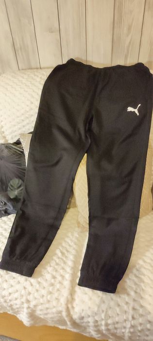 Spodnie dresowe nowe Puma . Rozmiar M.