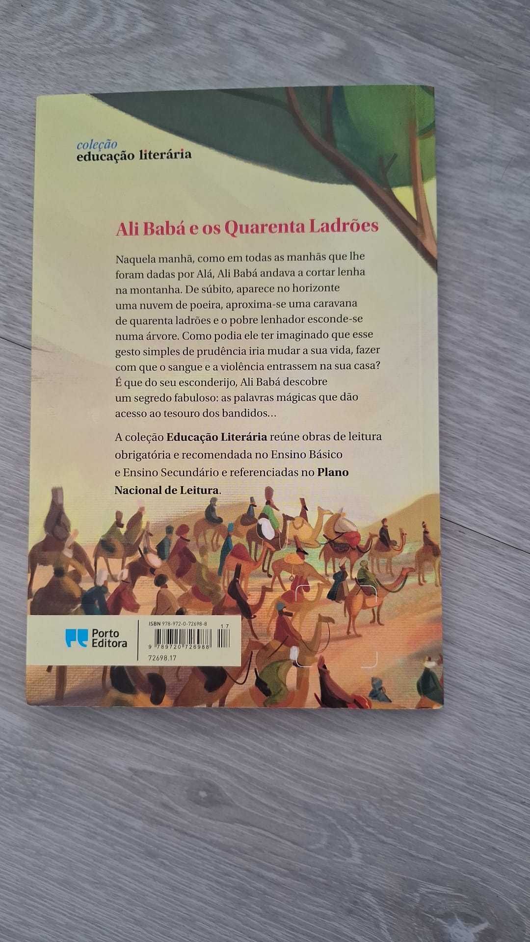 Livro Ali Babá e os Quarenta Ladrões